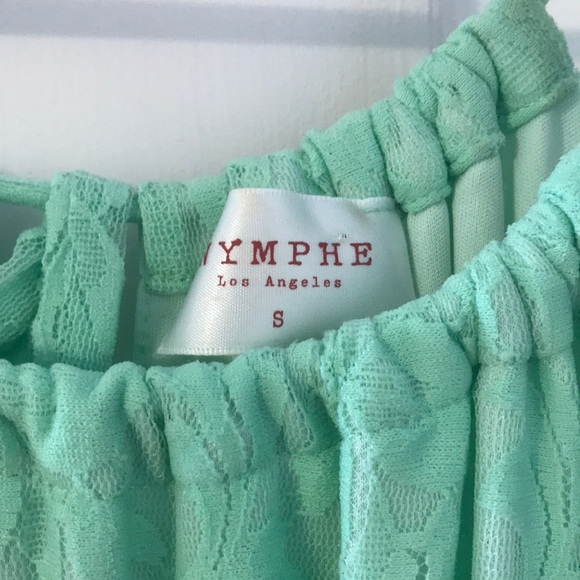 Lace dress - Picture 4 of 4